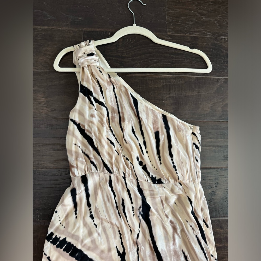 100% Silk Central Park West Revolve dress - Picture 8 of 10